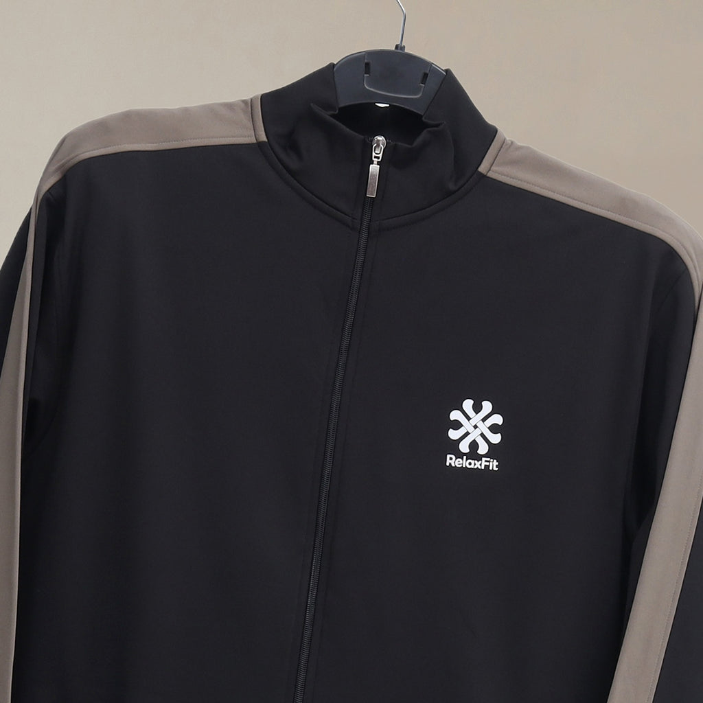 GR Apparel Contrast Panel Tracksuit — Black — jacket chest detail