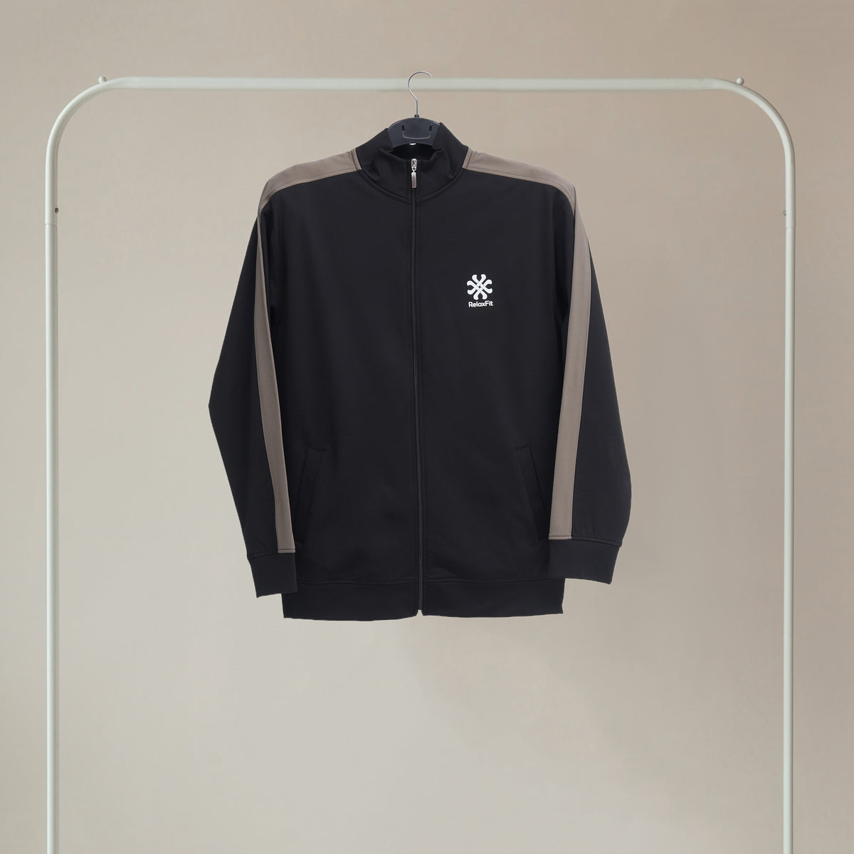 GR Apparel Contrast Panel Tracksuit — Black — jacket front