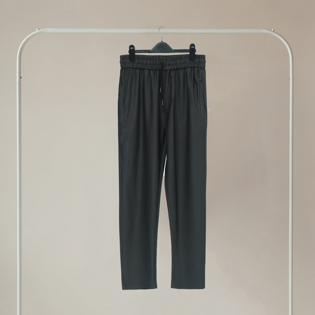 GR Apparel Essential Tee & Jogger Set — Black — trousers front